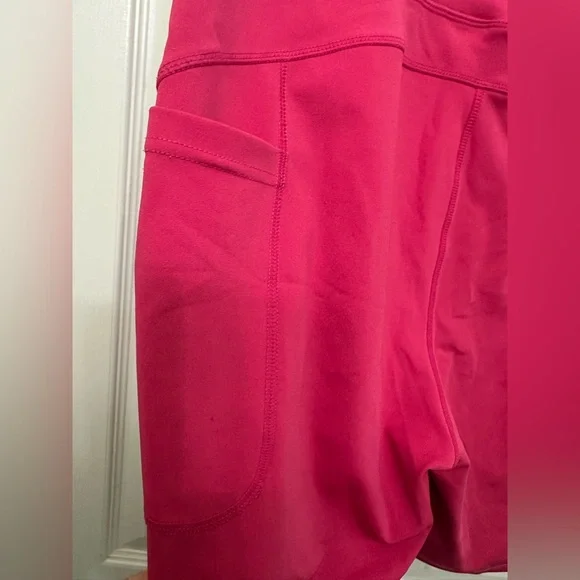 Pop fit bike shorts in magenta size 2X - Picture 3 of 5